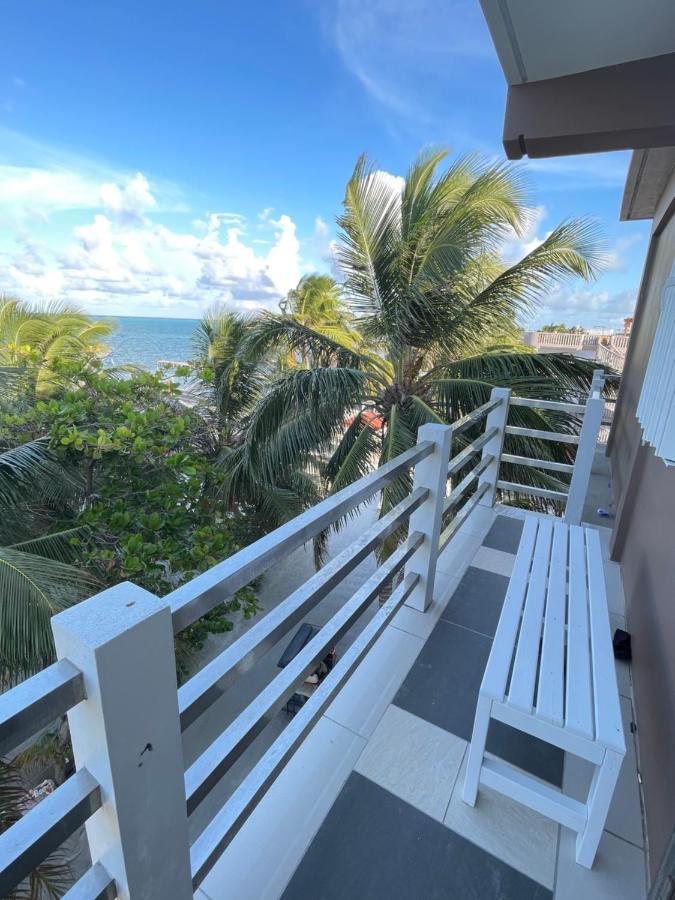 Caye Caulker Beach Hotel Esterno foto