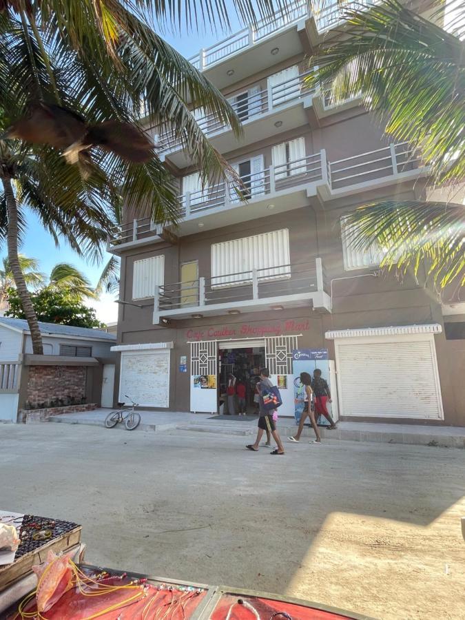 Caye Caulker Beach Hotel Esterno foto