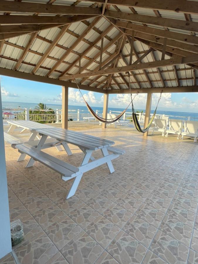 Caye Caulker Beach Hotel Esterno foto
